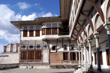 İstanbul Modern dijital rehberle müze deneyimini genişletiyor