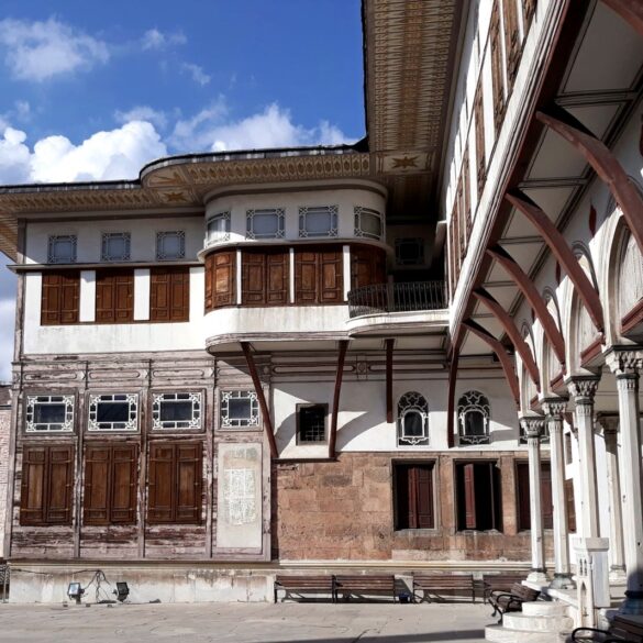 İstanbul Modern dijital rehberle müze deneyimini genişletiyor