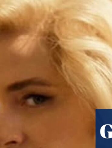 Marilyn Monroe ve Dakota Johnson'ın akrabalık bağını gösteren görsel