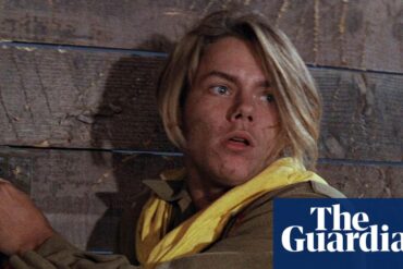 Genç yaşta hayatını kaybeden yetenekli oyuncu River Phoenix'in farklı film rollerinden bir kesit.