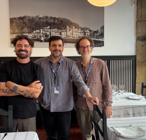 Matías Rojas ve David Matamoros, Dog Legs filmi projesi hakkında konuşurken