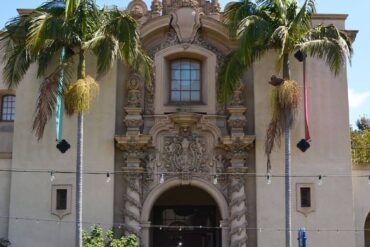 San Diego Çağdaş Sanatlar Enstitüsü'nün Balboa Park'taki ana binası