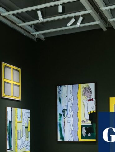 Whitney Müzesi'ndeki 'Roy Lichtenstein: Like New' sergisinden bir enstalasyon görüntüsü